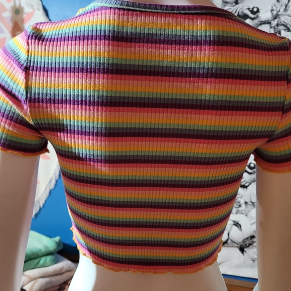 Cropped top - Picture 4 of 5